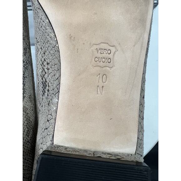 Vaneli Snake Print Leather Ballet Flats Shoes Women Size 10 Narrow Beige Gold - Picture 12 of 13